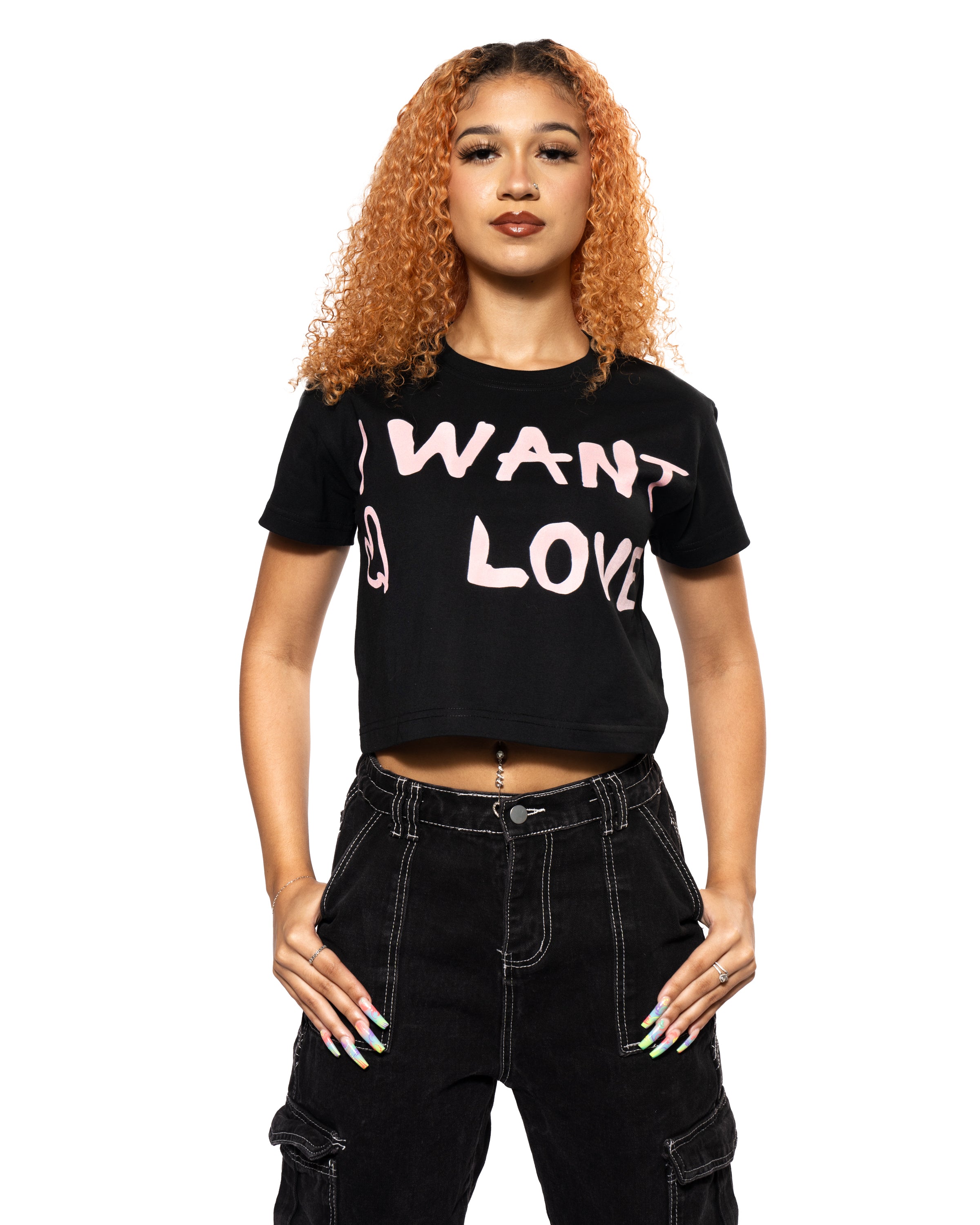 Women I Want Love T-Shirt - Pink