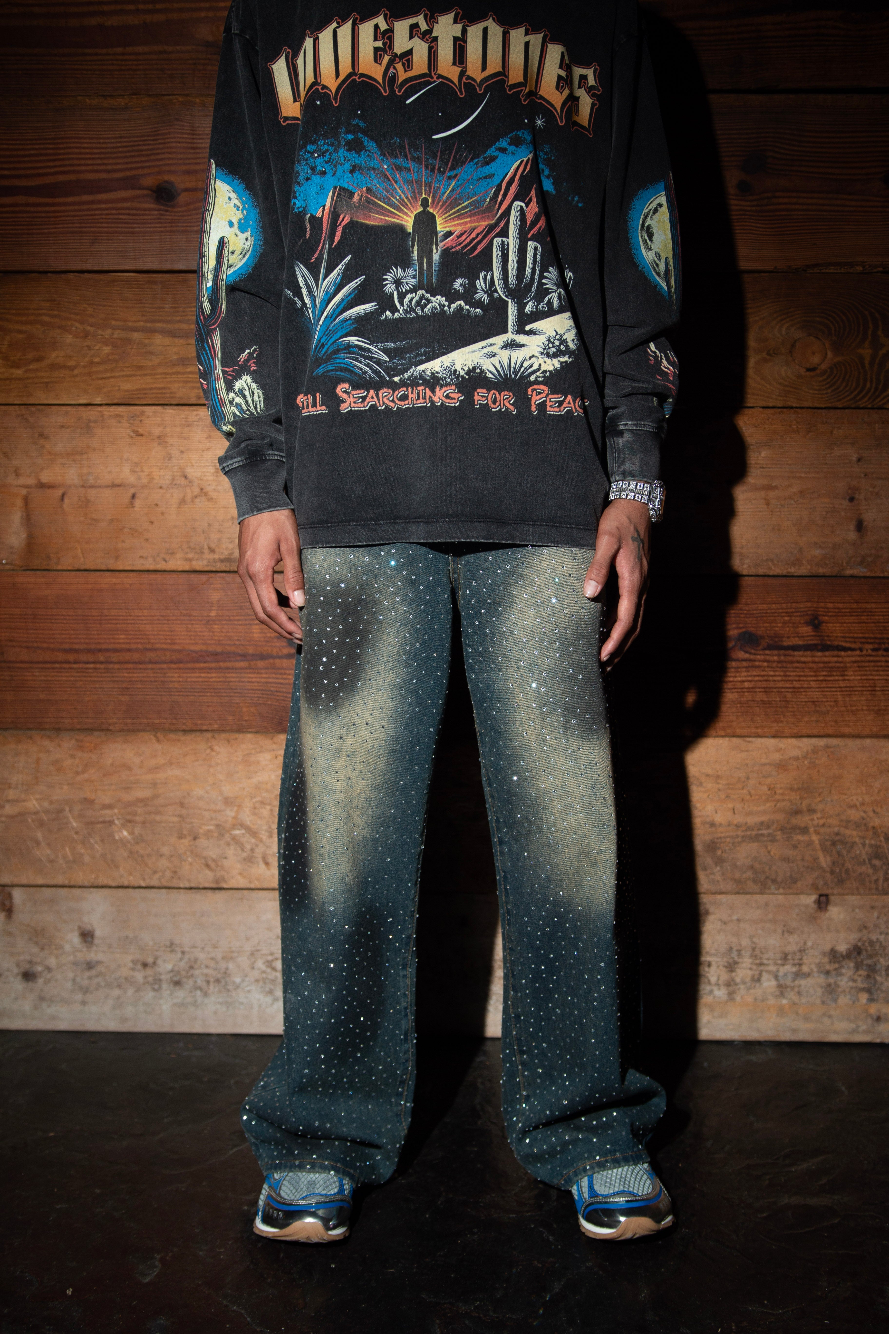 Road to Paradise Long Slevee T-Shirt - Black